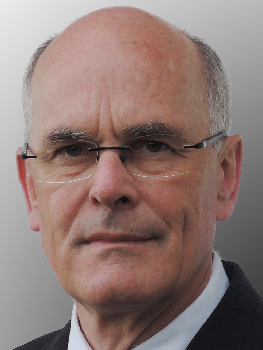 Mylaeus-Renggli_Christoph_Portrait__002_.jpg